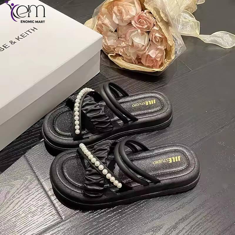 Summer New Women's Fashionable Fairy Indoor- Outdoor Non-Slip Pearl Casual Beach Custom Slippers Sandals Internet Celebrity