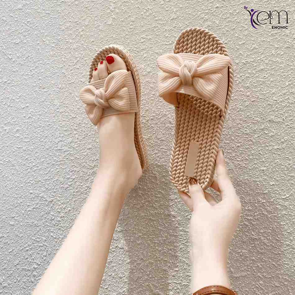2026 Summer New Arrivals New Design Ladies New Shoes Sandal Woman Beach Fashion Latest slippers
