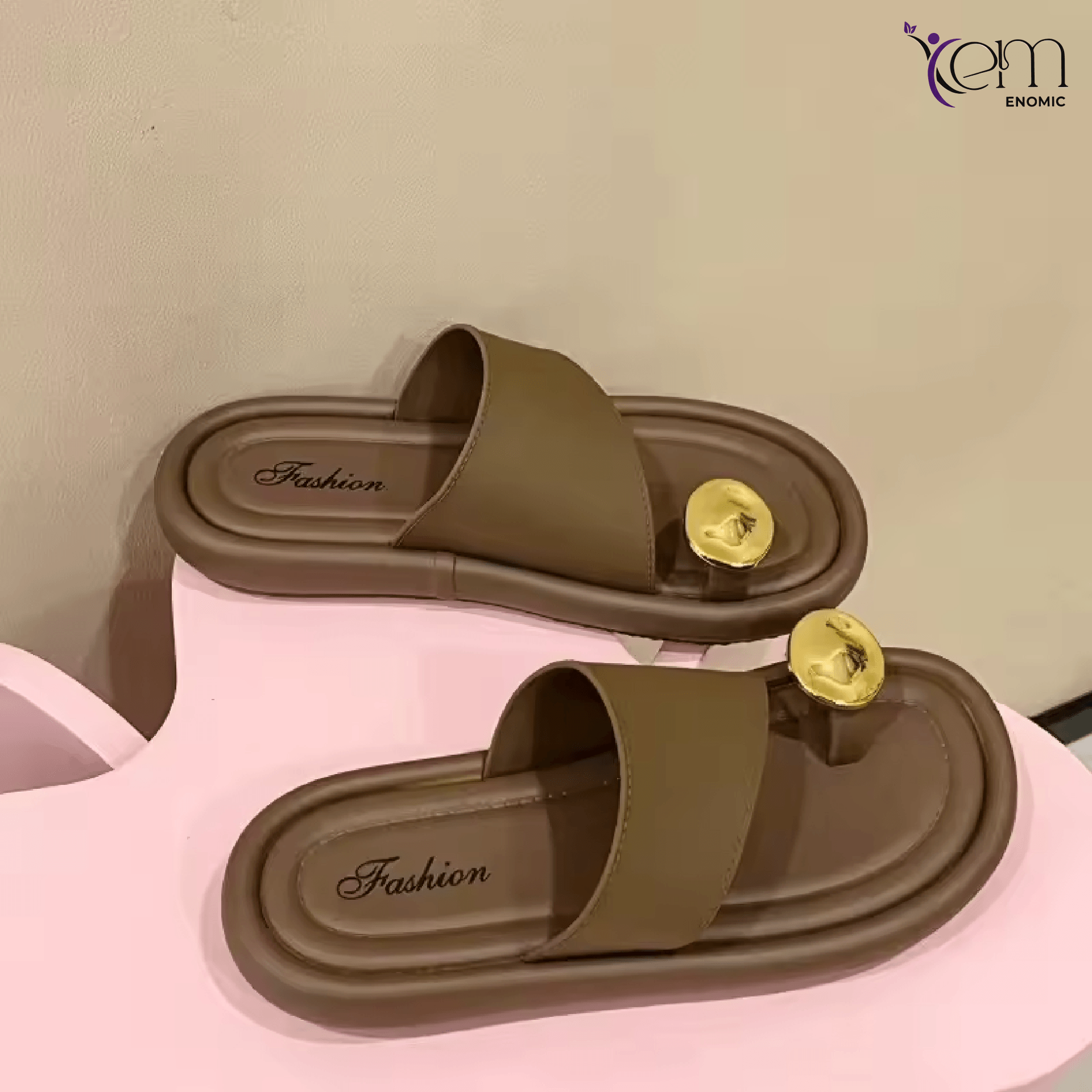 2025 Summer Fashion Women's Flat Toe Roman for Slippers Niche Sandals Beach for Slippers Joker Character Flat Toe Roman Slippers